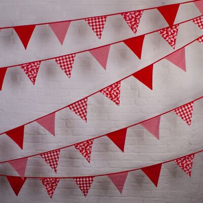 Red Bunting - 100% Cotton - 5 metres