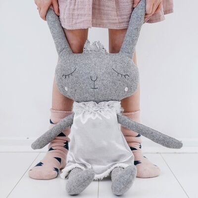 ‘lola rabbit’ – large softies