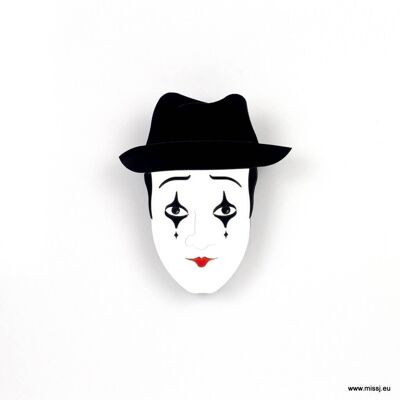 Mime Brooch Small