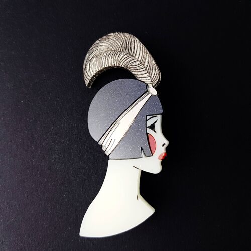 Lizzy Charleston Brooch Small