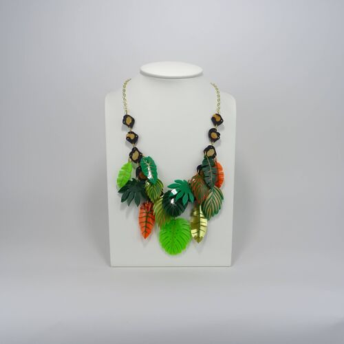 Jungle Leaves Necklace Small