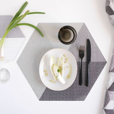 Polygon Placemat, set of 2, Concrete Grey