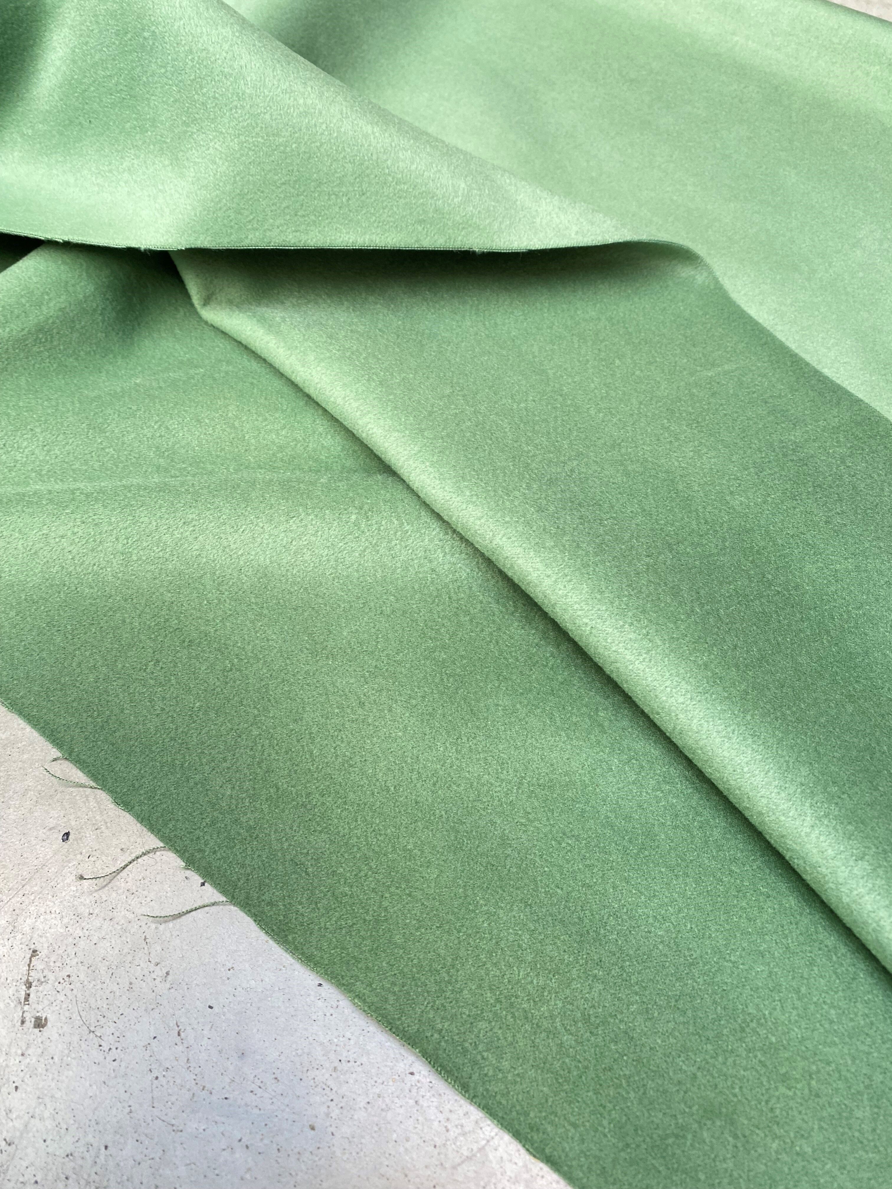 Tissu aspect laine brossée couleur mousse- Seraphine