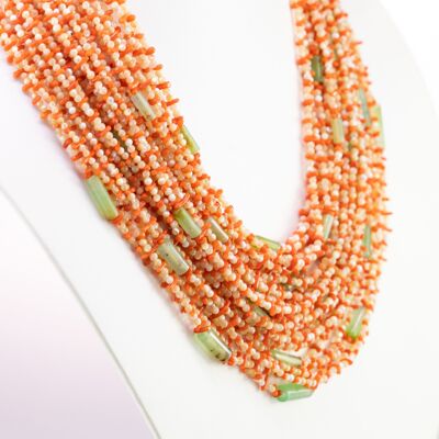 Mother of Pearl Moka Color Necklace