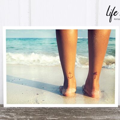 La vie dans la carte postale photo de Pic : Les pieds dans le sable