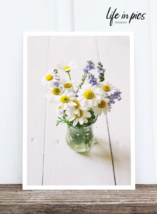 Life in Pic's Foto-Postkarte: Mini vase