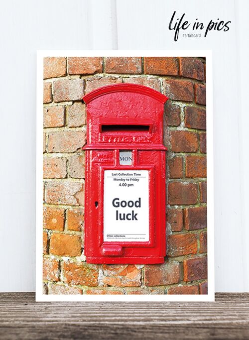 Life in Pic's Foto-Postkarte: Post box good luck