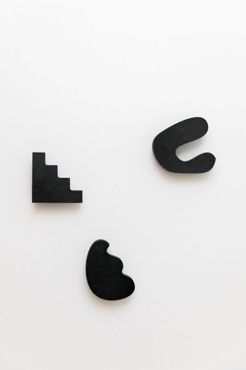 Patères formes abstraites  ( set de 3 ) en valchromat noir