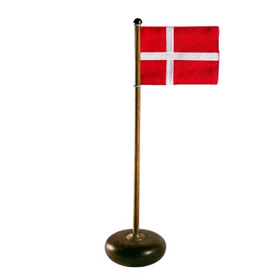 Pennone con bandiera danese, Noce