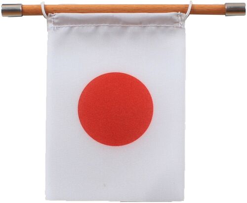 “Magnet Me Up” with Japan flag, Beech