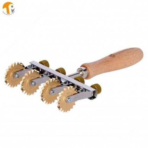 Adjustable pasta cutter with 4 toothed brass wheels