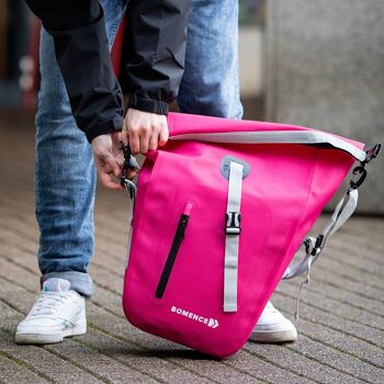 Sacoche vélo pour porte-bagages Bomence, 100% étanche, rose, "trailblazer" 5