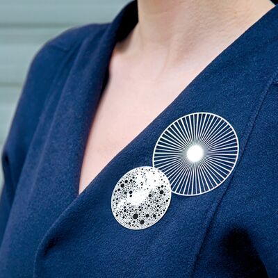 Assortimento di 8 pin magnetici "Solar & Lunar" - design Constance Guisset