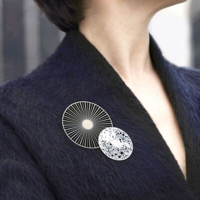 Assortment of 8 "Solar & Lunar" magnetic pins - Constance Guisset design