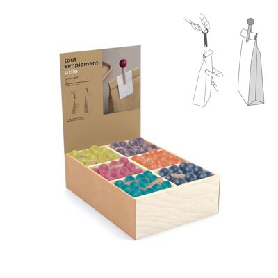 Display full of 180 wooden bag clips - color + free display