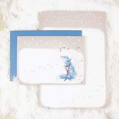 Tarjeta de felicitación zorro en la nieve (sobre azul)