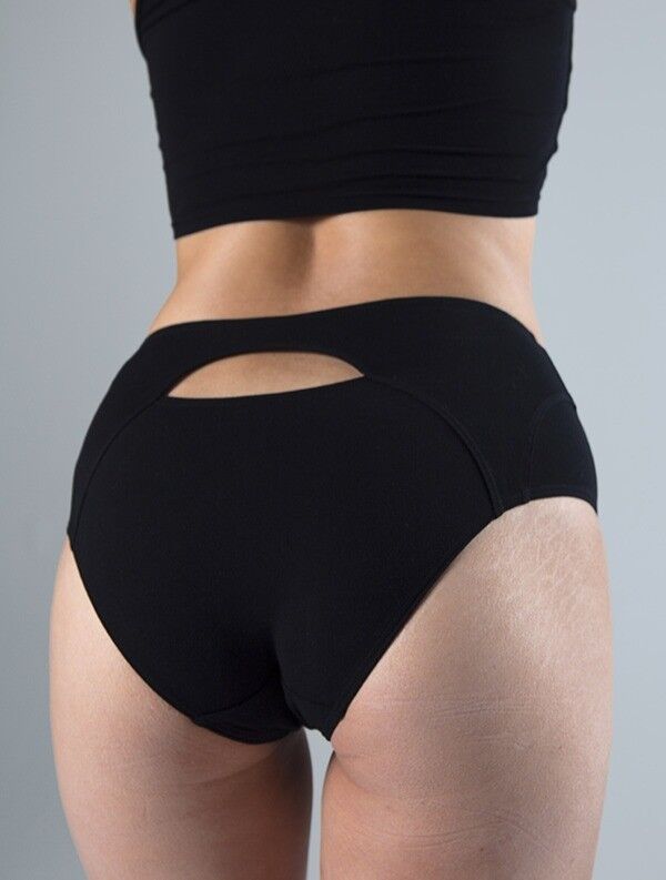 Cotone organico Alison a vita alta Nero-Ebano