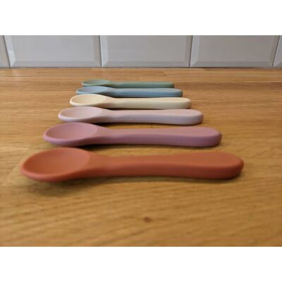 Silicone Baby Spoons (Set of Three) - Dusty Pink