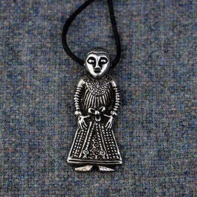 Revninge Femme Réplique Viking Age Pendentif en étain - AV033