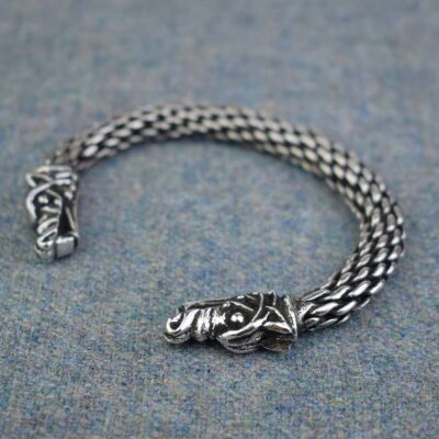 Brazalete vikingo grueso con cabeza de lobo - Lobo 2