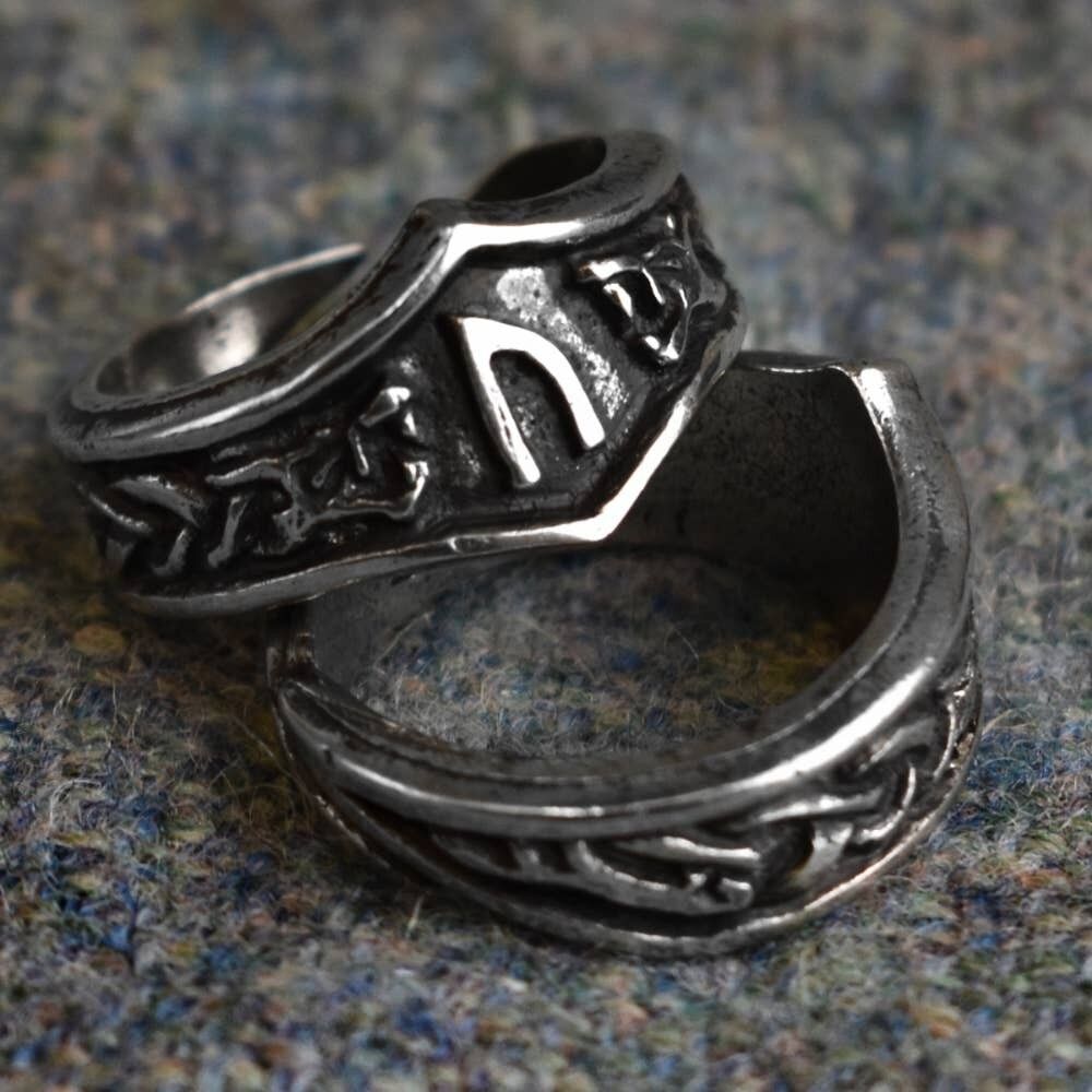 Anello di rune con lettera U o V di Uruz - Regolabile