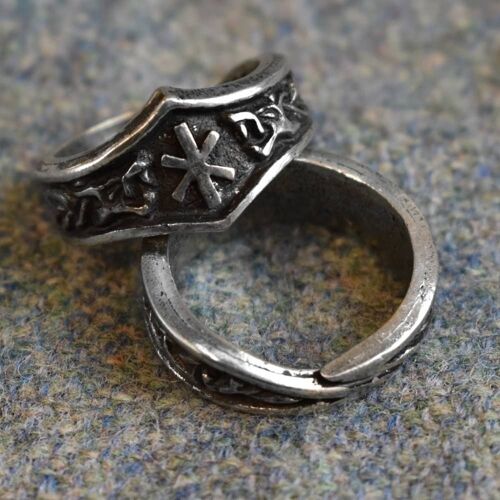 Jera Letter J Rune Ring - Adjustable