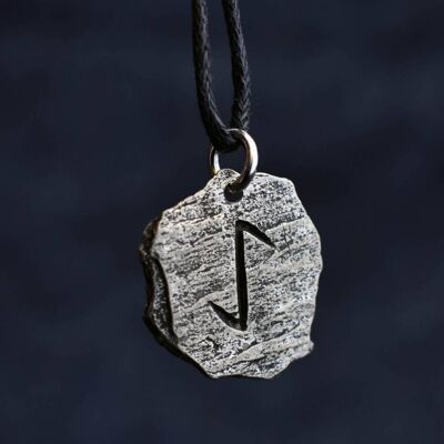 Eihwaz Viking Rune Pendant
