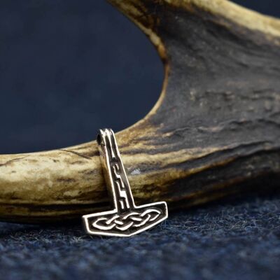 925 Sterling Silver Small Thor's Hammer Pendant