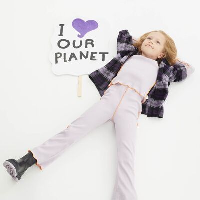 Sudadera niña -Love our planet en rosa