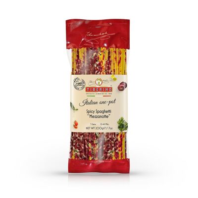 Spicy bronze-cut Spaghetti "Mezzanotte", ready-to-cook Italian pasta meal with seasoning - 3 servings