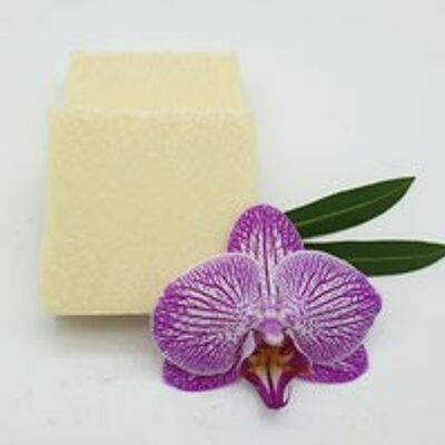 Sandalwood hair soap - for curly, dull and damaged hair - also suitable as body soap - original size