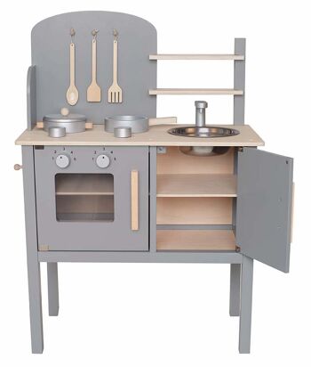 Cuisinière grise 1