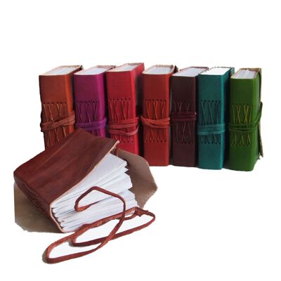 Adventure leather and paper notebook 12 x 15 cm