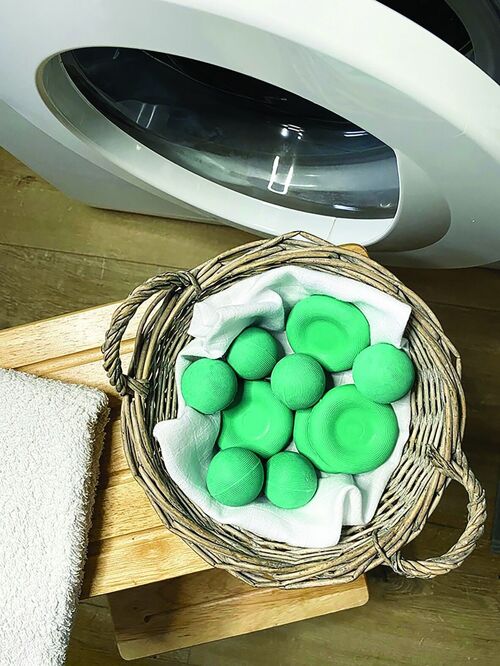 Buy wholesale Set of 6 balls and 4 washing beaters