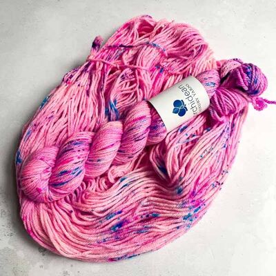 Ultra Merino DK - Barbie Girl