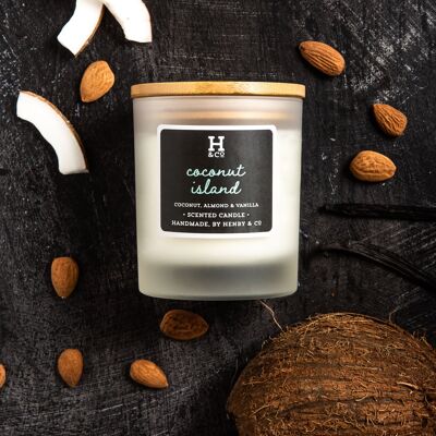 Coconut Island Scented Candle