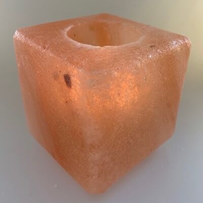 Salt crystal tea light