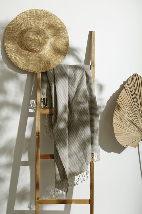 Linen Beach Towel / Blue stripes