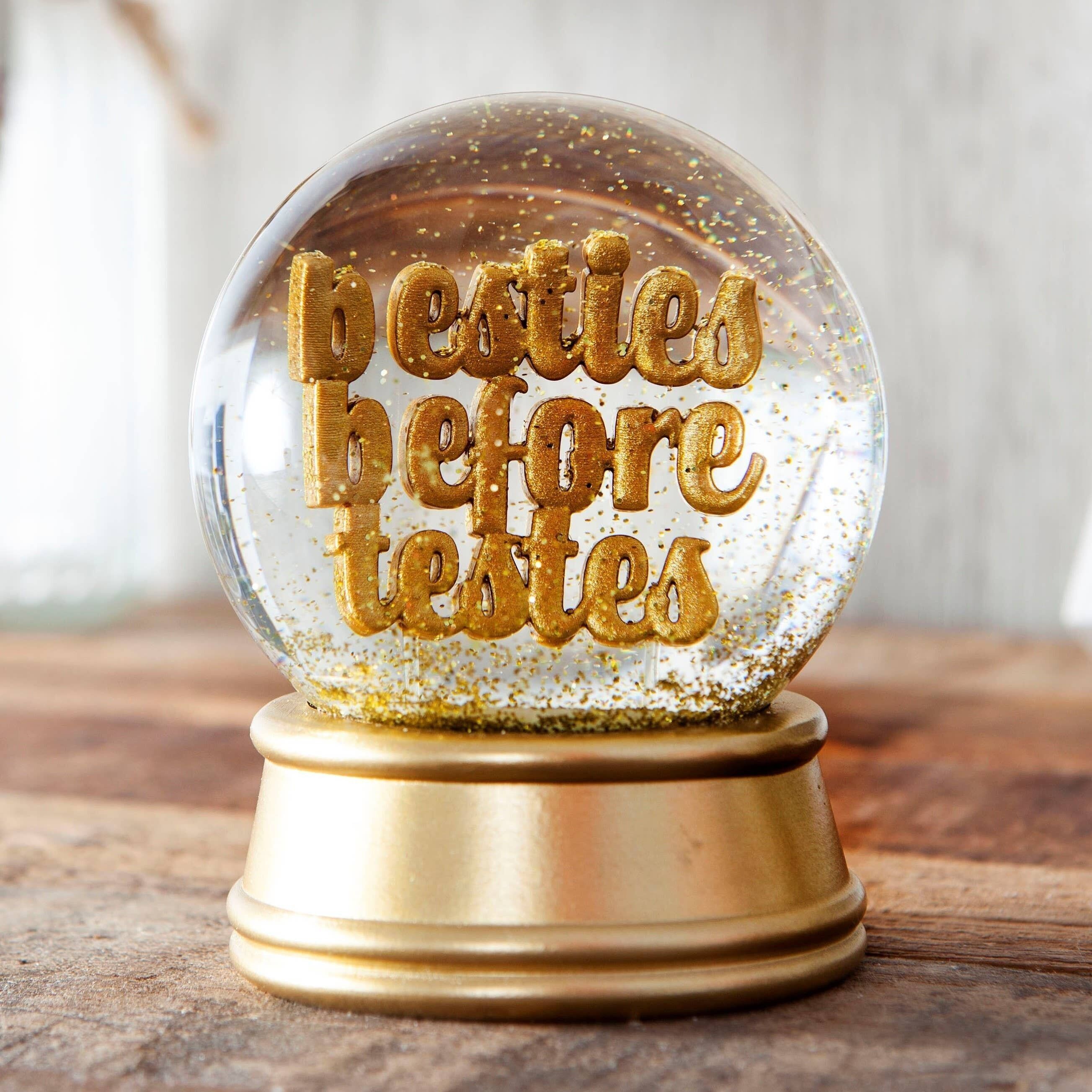 Glitzerbälle - Besties vor den Hoden