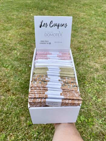 50 coupons imprimés 50 x 50 cm - Le Tissu by Domotex 1