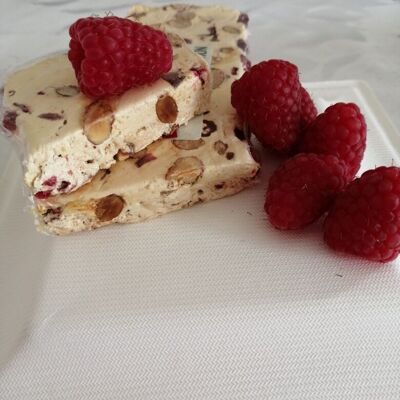 Raspberry nougat