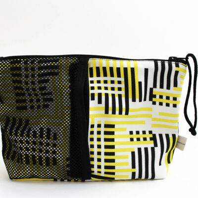 Baghaus Carryall Lines. Made from upcycled marine plastic