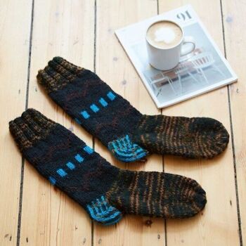 Chaussettes Fuji en laine tricotées à la main - Bleu et noir - GRAND 5