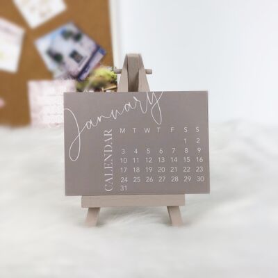 2022 taupe mini easel desk calendar