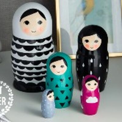 Nesting doll black and white waves 10 cm.  5 Pieces