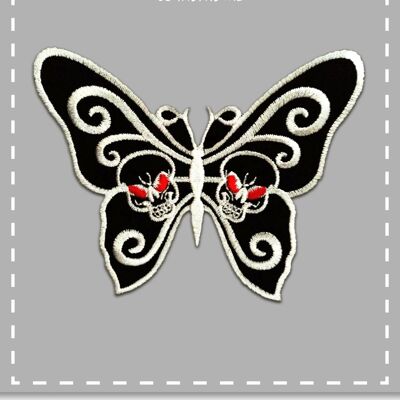 Schmetterling mit Totenkopf-A0025skull