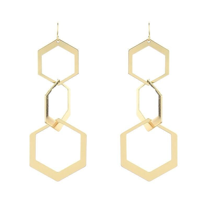 Orecchini a cerchi esagonali