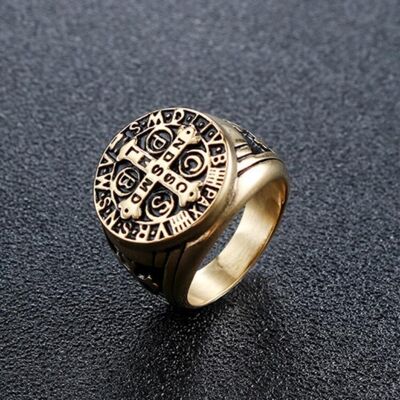 The cross letter ring Golden