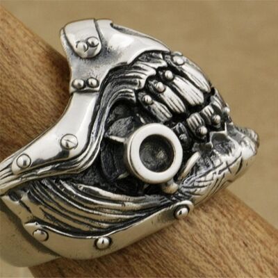 Crazy Max mask ring