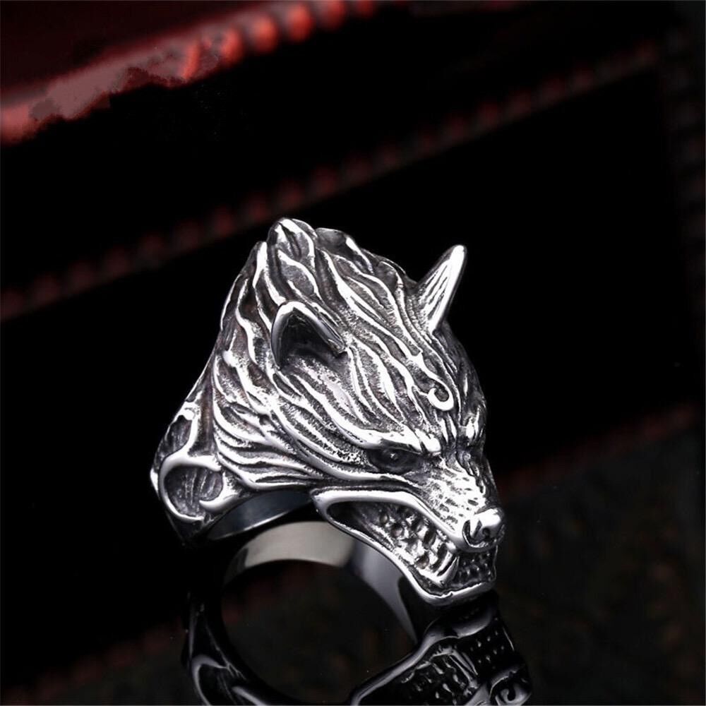 Anillo de lobo